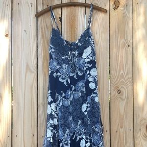 Cute boutique sundress in blue floral, XS
